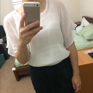 Wrinkled chiffon White Top